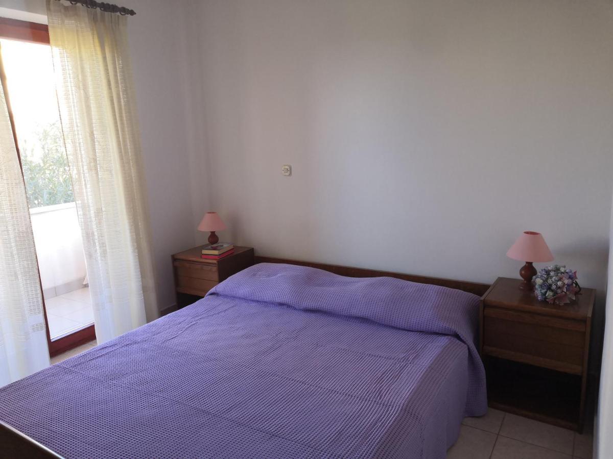 Laura And Nevio Apartments And Rooms كريس المظهر الخارجي الصورة