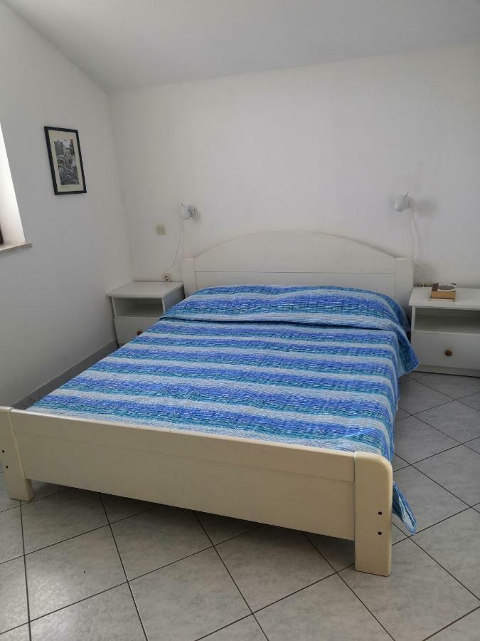 Laura And Nevio Apartments And Rooms كريس المظهر الخارجي الصورة